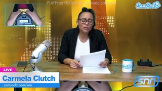 Carmela Clutch forró dél amerikai híradós masturbál élőben