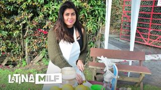 Carmen Lara éhes milf pinája kap mély baszást forró felvétel és szeretkezés közben